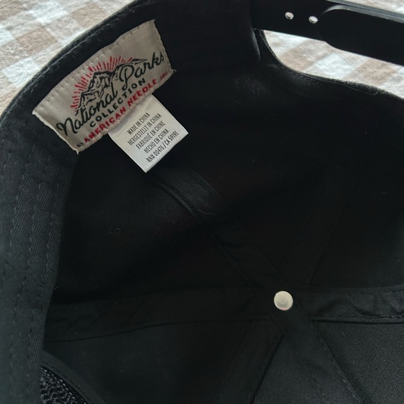 Anthropology Yosemite snap back cap - Picture 3 of 3